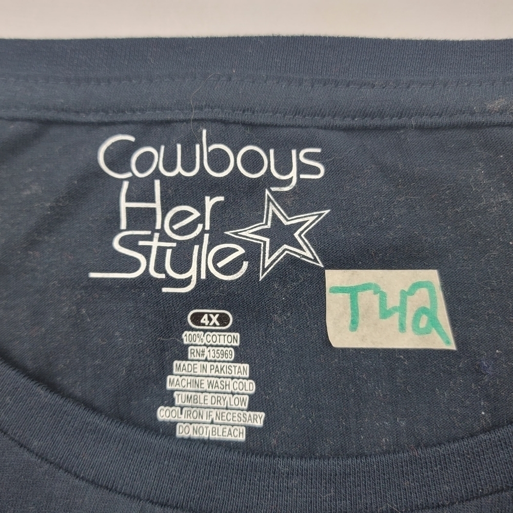 NWT NFL Cowboys Her Style Elliott‎ tshirt with jersey #s - Picture 6 of 6